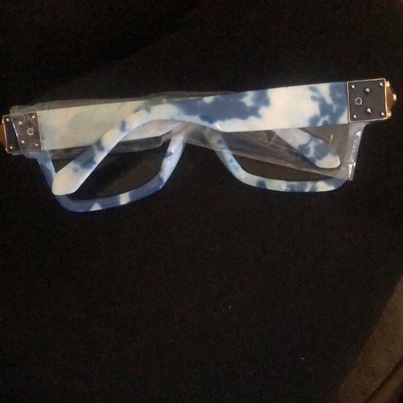 Sunglasses - Picture 2 of 2